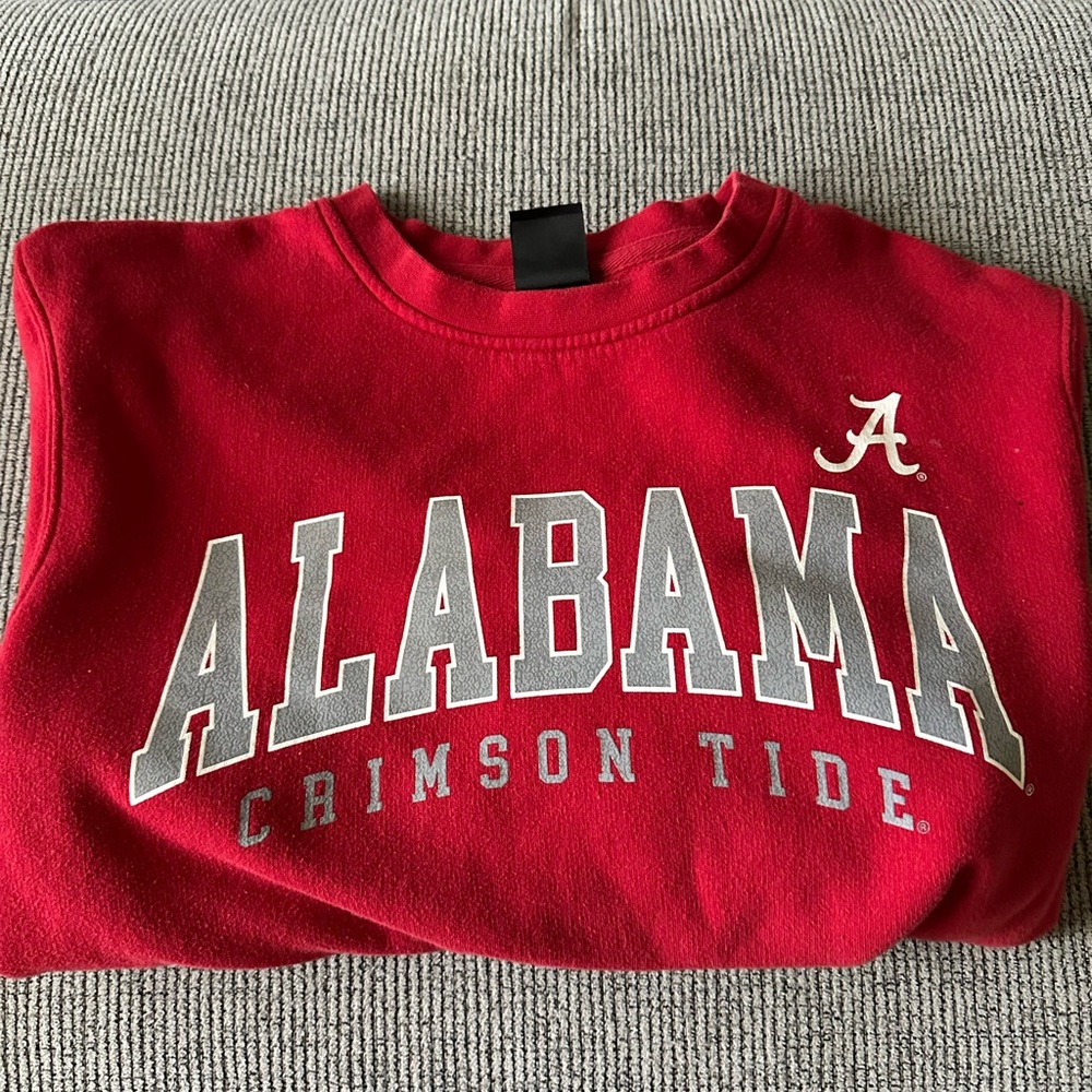 Alabama Crimson Tide Men’s Medium  Red Sweatshirt
